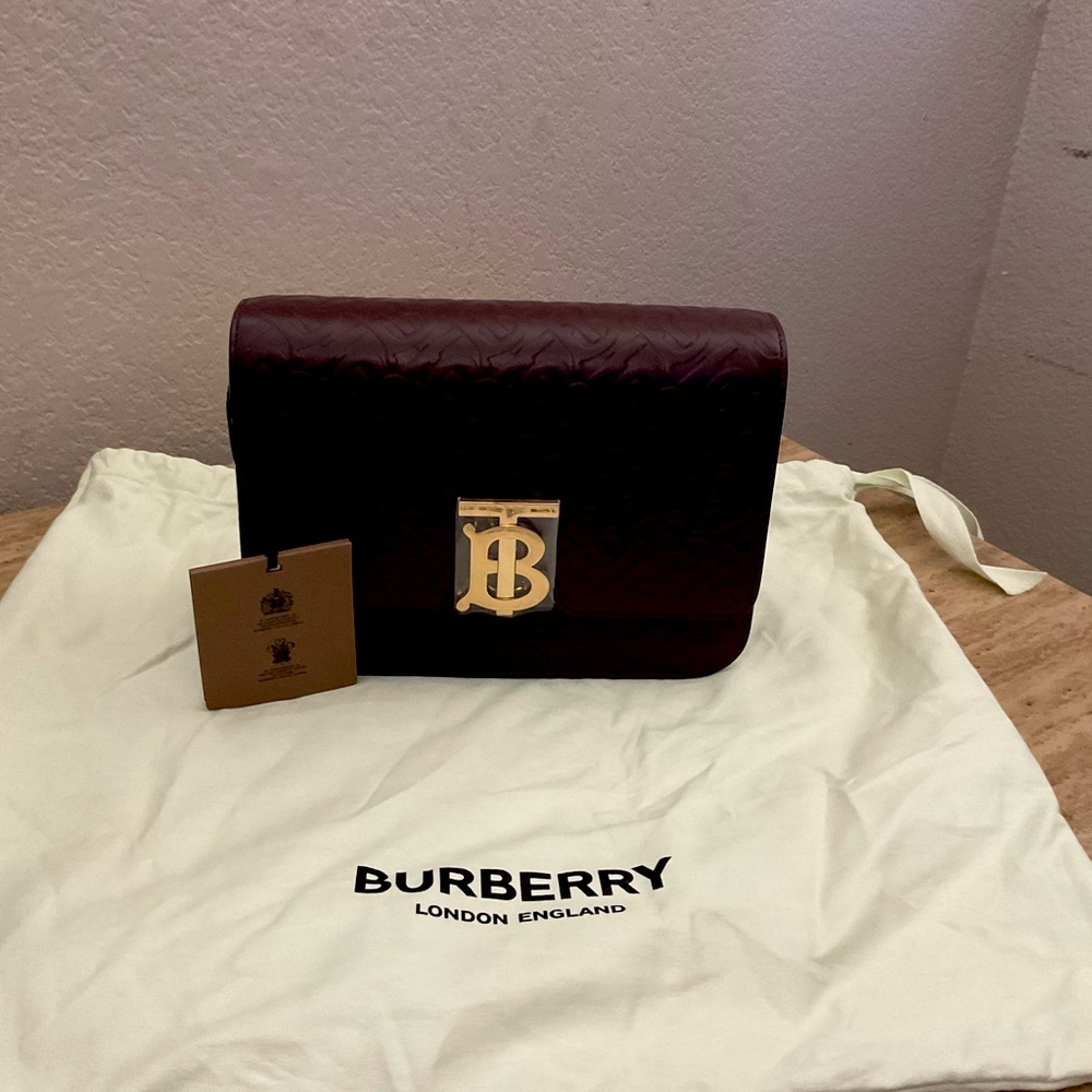 BURBERRY BURGUNDY TB MONOGRAM LEATHER HOUSE GOLD LOGO CROSSBODY FLAP BAG